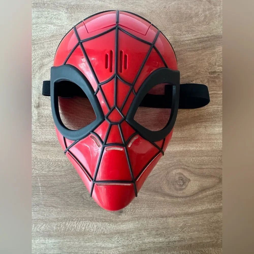 Marvel Spider-Man Hero FX Mask Halloween Cos-play EUC Working Tested